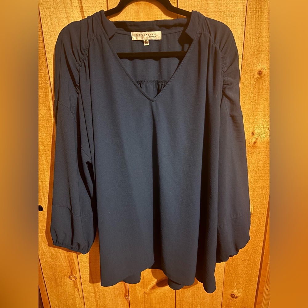 Socialite Curve Blouse